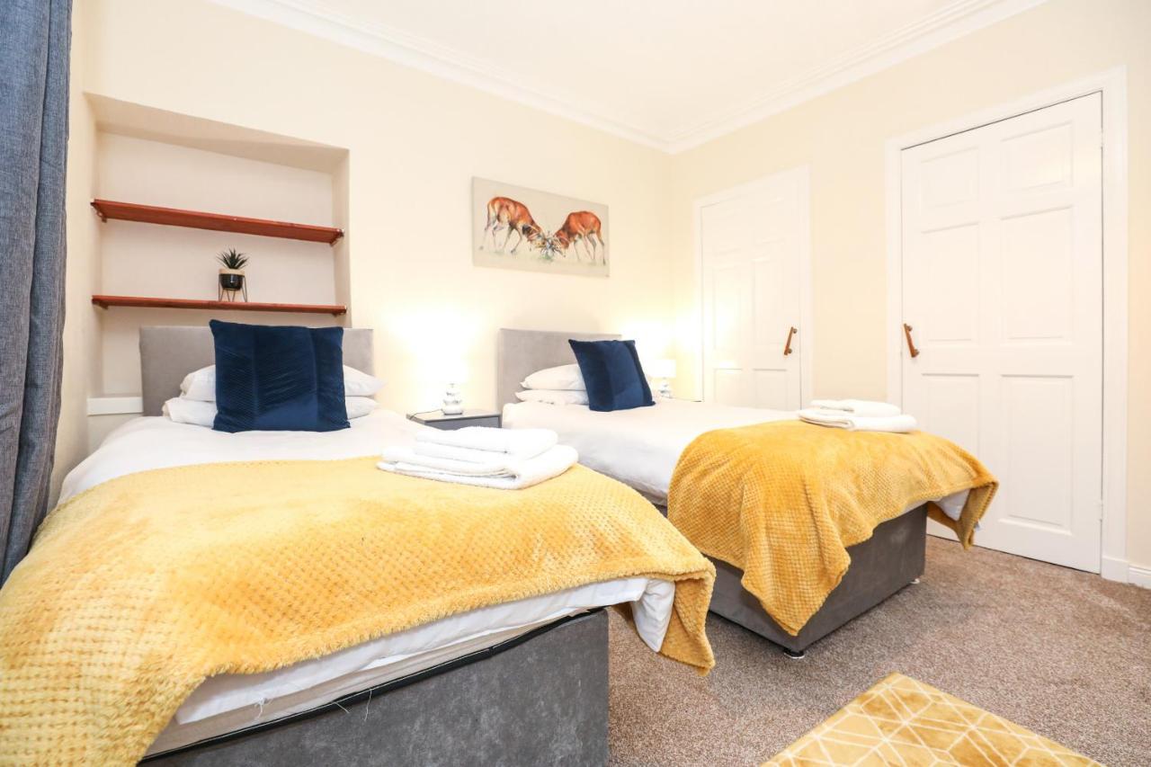 Modern Guest House - Central Inverness - Complimentary Snacks - Free Parking Экстерьер фото