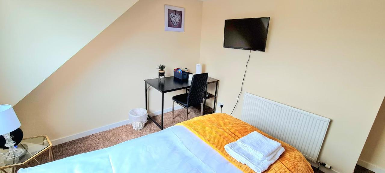 Modern Guest House - Central Inverness - Complimentary Snacks - Free Parking Экстерьер фото